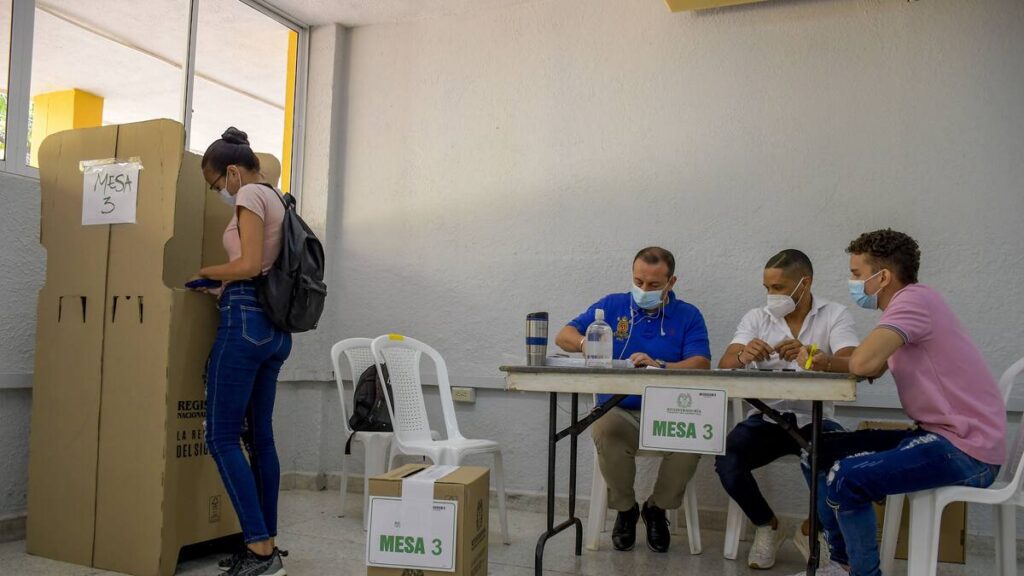 Jóvenes del Atlántico salen hoy a las urnas: elecciones de Consejos de Juventud 2025