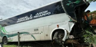 El bus de la agrupación de Samuel Morales sufrió un accidente cuando se dirigía a Santa Marta