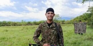 “Le pido al presidente que respete nuestro dolor”: padre del soldado fallecido en Curumaní al presidente Petro