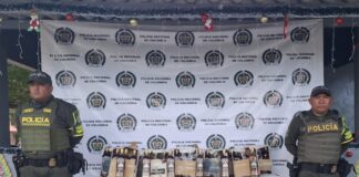 Policía de La Guajira fortalece controles viales y logra importantes incautaciones de pólvora y licor
