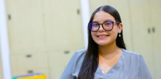 Dana Gutiérrez, primera normalista en homologar materias de Licenciatura en Educación Infantil