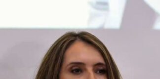 Paola Valencia asegura que, a título personal, respalda a Abelardo de la Espriella tras conocerse resultados preliminares