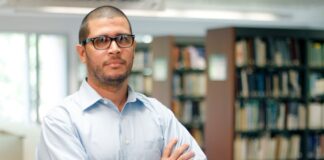 Profesor Luis Trejos recibe el premio JLAS por investigación sobre gobernanza criminal