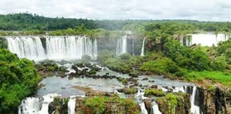 Tragedia en las Cataratas del Iguazú: muere turista tras el vuelco de una embarcación