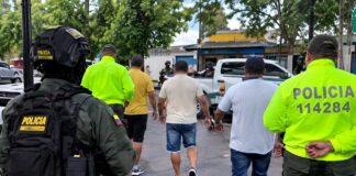 Presidente Abelardo De La Espriella confirmó la captura de 30 personas presuntamente vinculadas con estructuras narcoterroristas