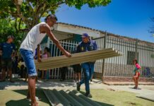 En tiempo récord, Alcaldía de Soledad responde con ayudas humanitarias a familias afectadas por fuertes vientos y lluvias